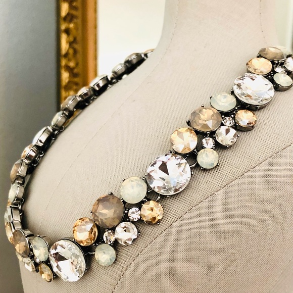 Vintage Crystal Rhinestone Statement Necklace - Picture 5 of 17